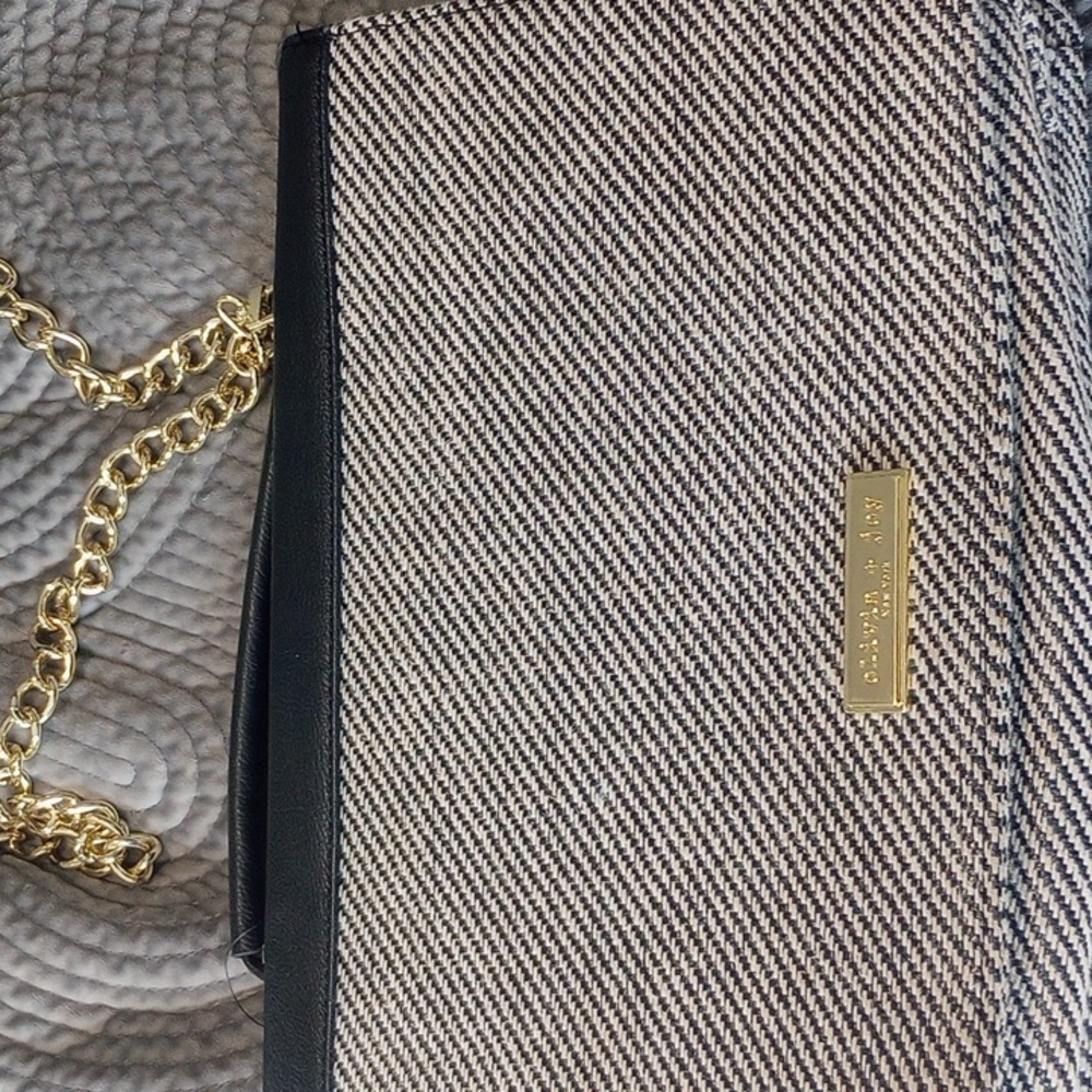 Olivia & Joy Purse